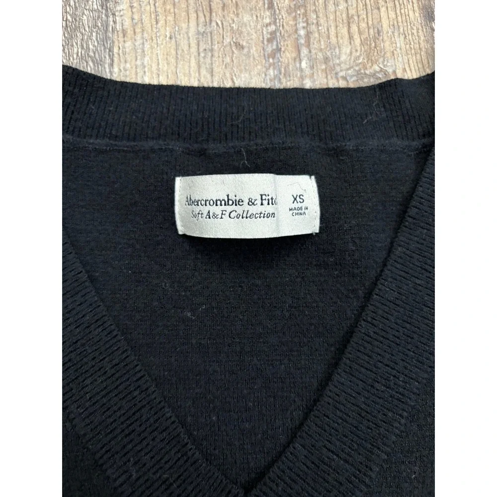 Abercrombie & Fitch‎ Soft A&F Collection Black V-Neck Sweater XS Drop Shoulder